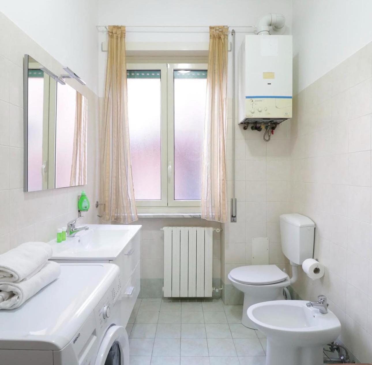 Realty Company Croce Roma